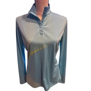 ⭐️ Women’s Callaway Quarter Snap Golf Shirt Size Medium.